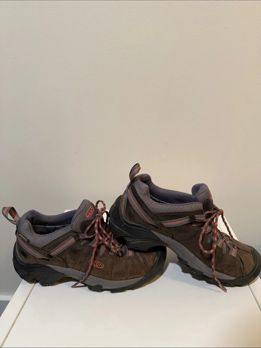 Keen Womens Targhee II' Walking  Hiking Shoe Waterproof Size 7.5